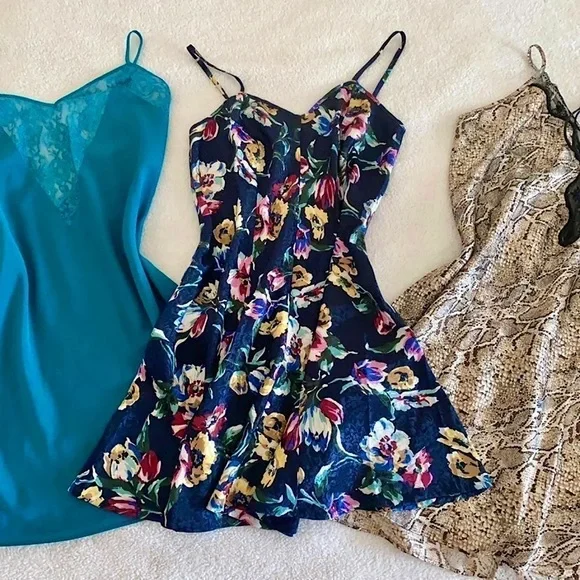 Victoria's Secret | Intimates & Sleepwear | Chemise Babydoll Slip Dress Bundle Of 4 Bra | Poshmark Victoria's Secret | Intimates & Sleepwear | Chemise Babydoll Slip Dress Bundle Of 4 Bra | Poshmark